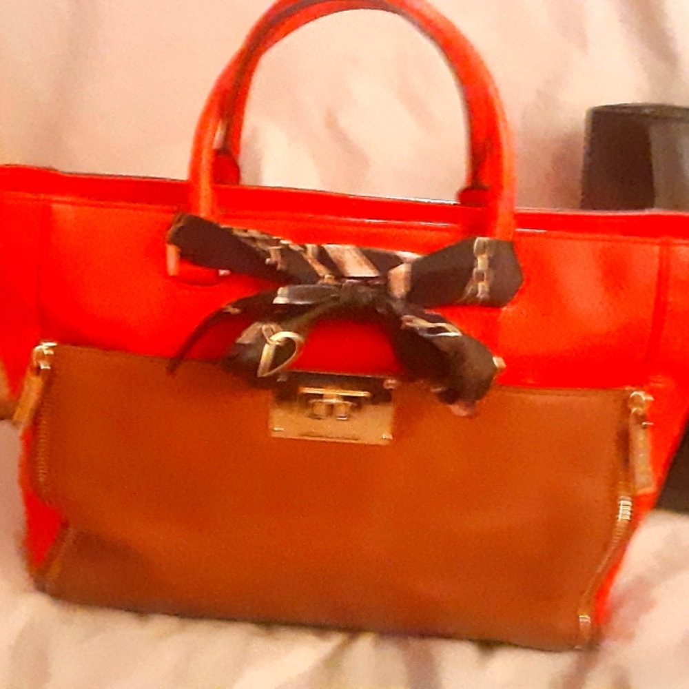 Michael kors handbag